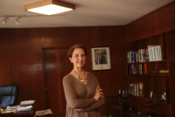 Ministra Hutt por salida de Celis: “El rol de las empresas portuarias tiene que ser muy activo en el seguimiento de los contratos de concesión”