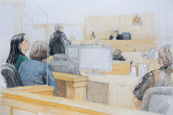 Sigue escalando el conflicto: China defiende a Huawei y convoca al embajador de EEUU por la detención de la ejecutiva