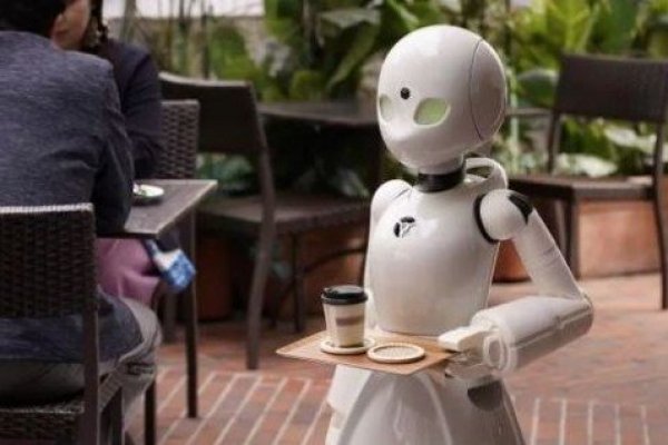 Tokio: Personas con parálisis pueden trabajar de camareros gracias a robots