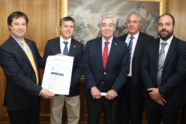 Gobierno anuncia licitación de estudios de factibilidad de Túnel Las Leñas