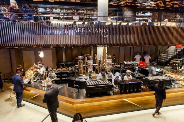 Starbucks sube de categoría con exclusivo local en Nueva York