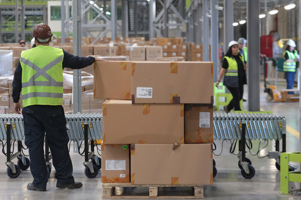 Más empresas apuestan por la semana de 4 días para combatir agotamiento y el estrés