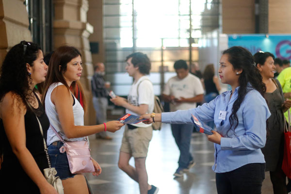 OIT destaca baja del desempleo en la región este año, pero alerta sobre alza entre jóvenes