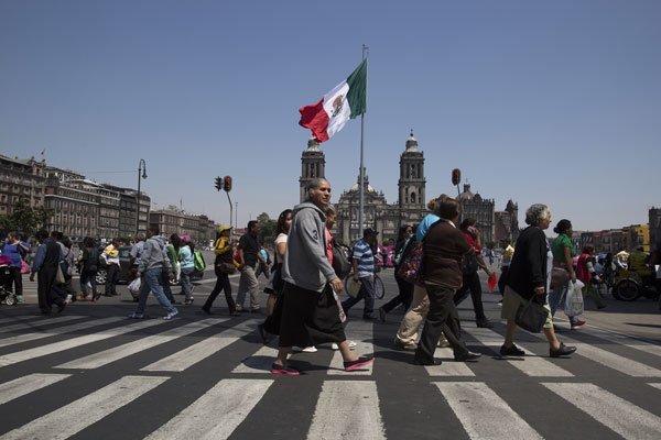 Regulador mexicano propone crear pensión universal basándose en Pilar Solidario chileno