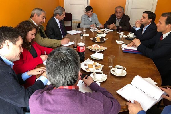 CPC y centrales sindicales acuerdan términos para convivir con los grupos negociadores