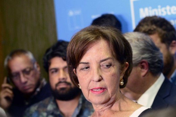Gobierno responde a von Appen: "Lo que estamos pidiendo es la conversación con los dirigentes sindicales"