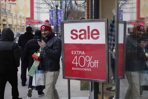 Retailers en EEUU registran su mejor temporada de Navidad en seis años