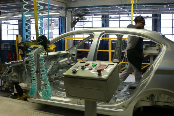 Argentina no levanta cabeza: actividad económica habría caído 3,9% interanual en octubre