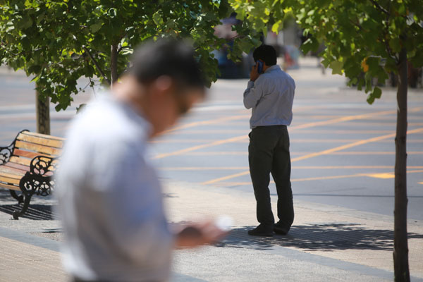 Inversiones de telefónicas crecen 5% en el año en medio de pugnas con la autoridad
