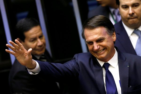 Las promesas de Bolsonaro tras asumir la presidencia