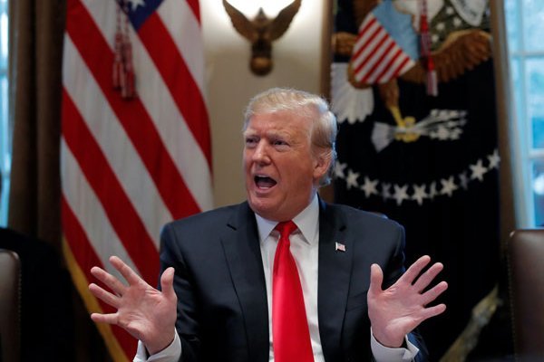Trump inicia negociación por cierre federal ante una oposición fortalecida
