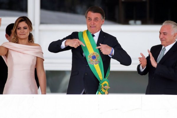 <p>Brasil: Jair Bolsonaro toma control de la mayor potencia latinoamericana</p>