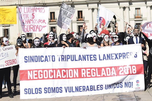 Dirección del Trabajo: huelgas van a la baja, pero su duración va en aumento
