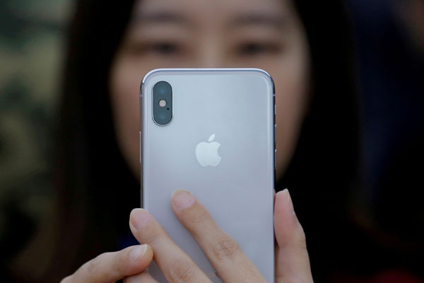 Apple se desploma 10% en la bolsa ¿Qué explica el pesimismo de los inversionistas?