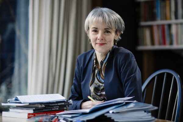 Lucy Kellaway: Por qué no dejaré de beber como resolución de año nuevo