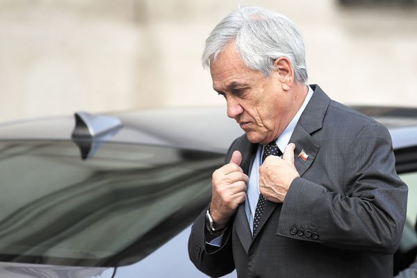 Piñera adelanta regreso desde Magallanes en medio de ofensiva de oposición contra Chadwick