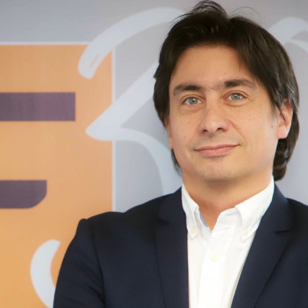 foto Renato García