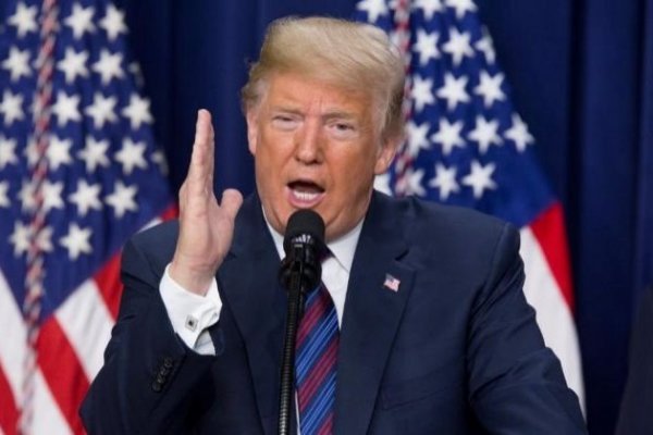 Trump amenaza a Turquía con "devastación económica" si ataca a los kurdos tras retirada de Siria