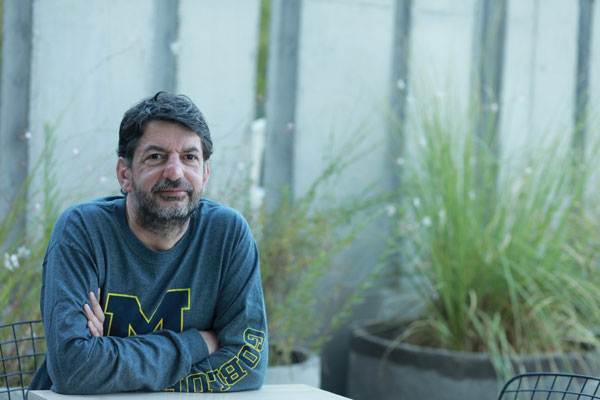 Agostini: “Hay que transparentar las redes de los notarios para que se legisle”