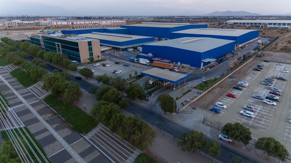 Kinza y Altis oficializan acuerdo de compra de Blue Express
