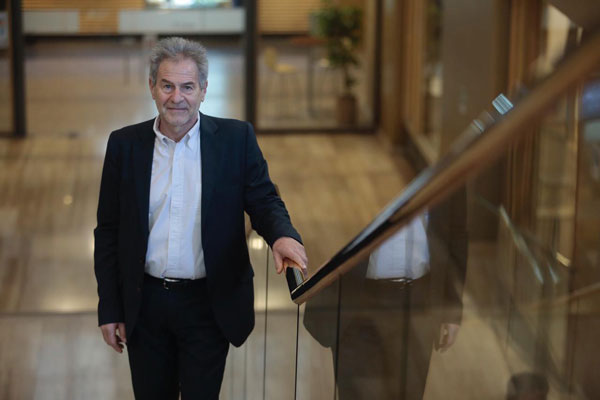 Charles Wyplosz: “La desigualdad es un desafío real para Chile, toma tiempo reducirla”