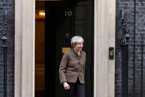 Nueva fecha clave para el Brexit: May reagenda voto para el 29 de enero