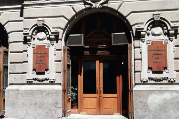 Histórica corredora de bolsa chilena cierra sus puertas tras más de 30 años
