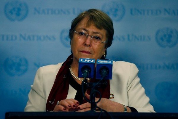 Bachelet pide investigar muerte de manifestantes en Venezuela e "inmediato diálogo para relajar la tensa atmósfera"