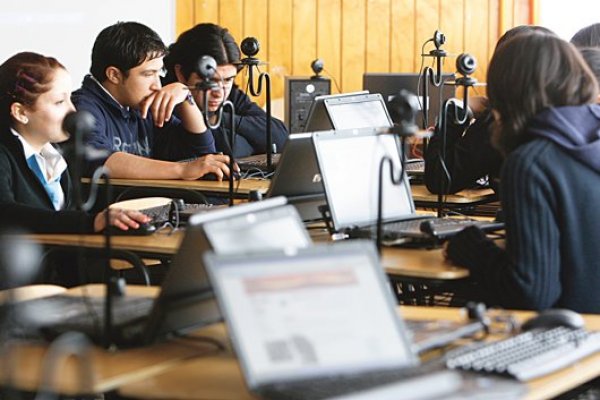 50% de jóvenes no sabe qué porcentaje del sueldo va a pensión