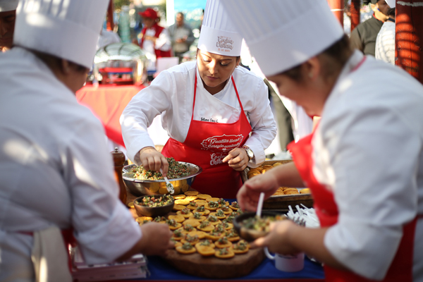 Alimentos: sube demanda por trabajadores