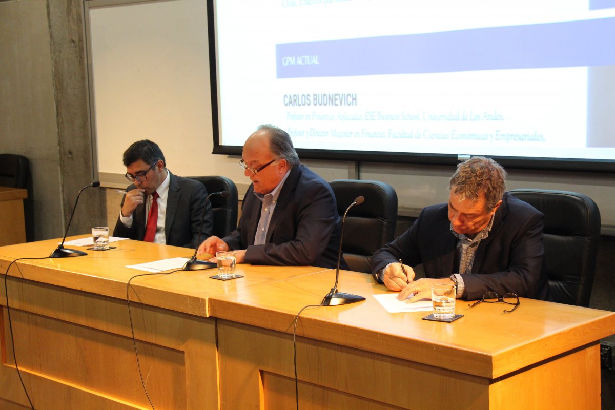 <p>Grupo de Política Monetaria recomendó, en decisión dividida, elevar la tasa de interés</p>