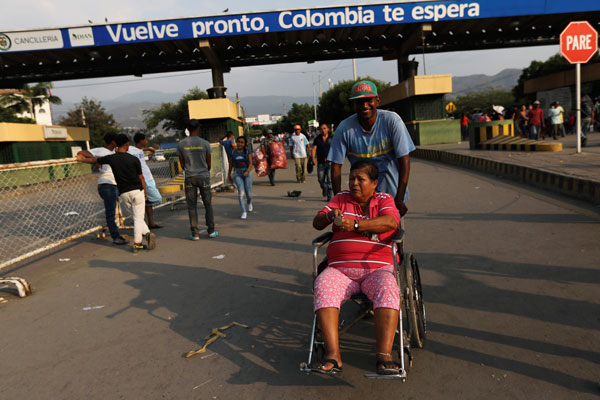 Ayuda humanitaria eleva la presión global sobre Maduro y tensiona fronteras de Venezuela