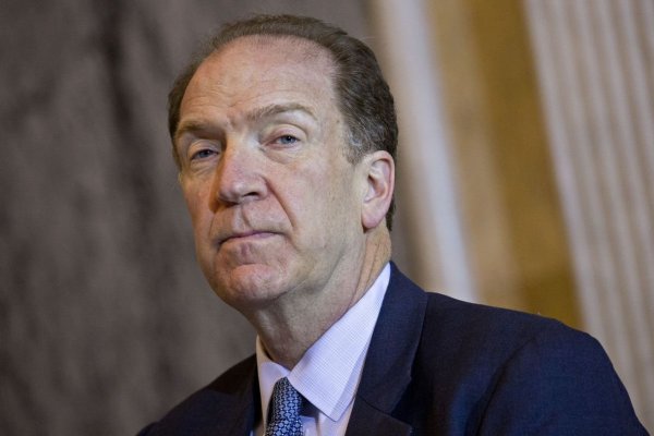<p>Bloomberg</p>