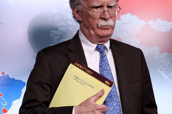 EEUU dispuesto a eximir de sanciones a militares de Venezuela que apoyen a Guaidó