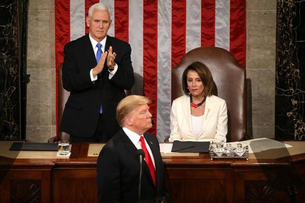 Mercado teme más disfunción en EEUU tras desafiante discurso de Donald Trump