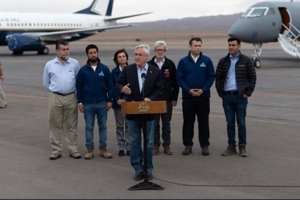 Piñera compromete que desde mañana funcionarán normalmente las minas de Chuquicamata, Ministro Hales y El Abra