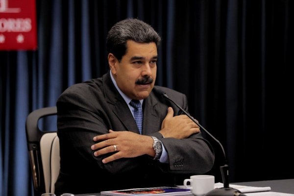 ¿A qué país se podría ir Maduro si es que deja Venezuela?