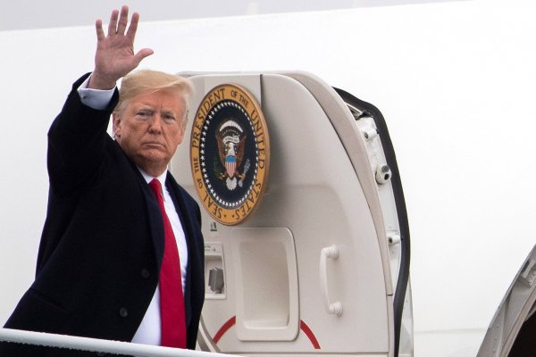 Trump se abre a extender plazo del 1 de marzo para acuerdo con China