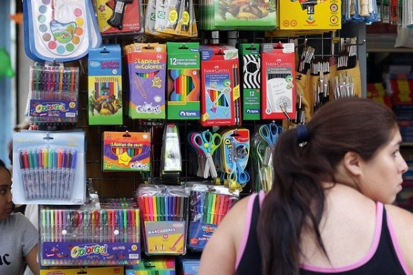 Editoriales responden al Sernac: "Hay espacio para mejorar la competencia"
