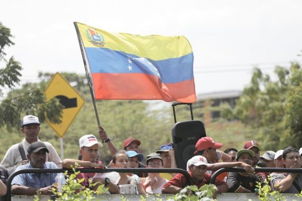 EEUU, Chile y la UE refuerzan presión contra Maduro por ayuda humanitaria