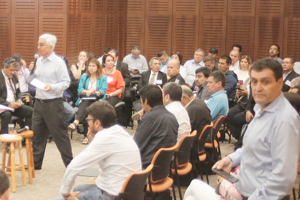 Indemnizaciones: sindicatos rechazan pago de medio sueldo