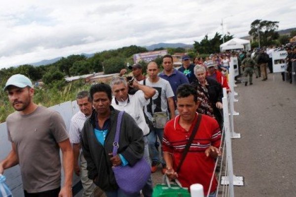 ONU asegura que venezolanos que han salido de su país se elevan a 3,4 millones