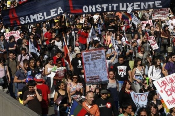 Militantes de partidos políticos llegan a su nivel más bajo desde 2016
