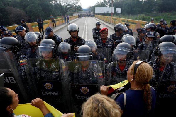 Cuatro miembros de la Guardia Nacional de Venezuela desertan en Cúcuta