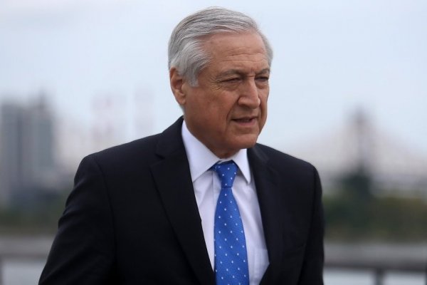 Excanciller Muñoz valora decisión del Gobierno de persistir en una salida pacífica para Venezuela