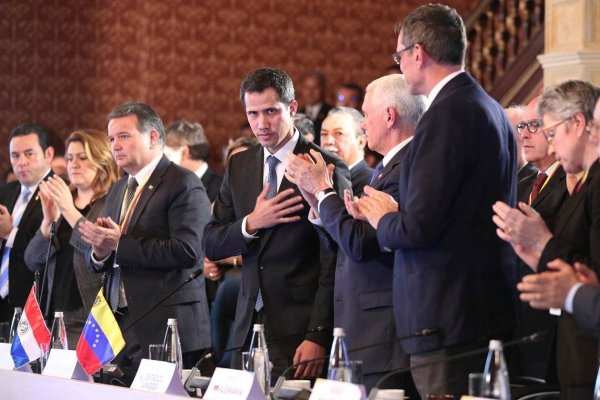 Grupo de Lima se alinea contra intervención militar en Venezuela y Guaidó pide una "avanzada necesaria por la libertad"