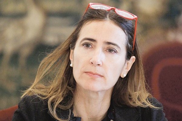 Parlamentarios presionan por reforma al SEIA, pero gobierno mantendrá urgencia simple