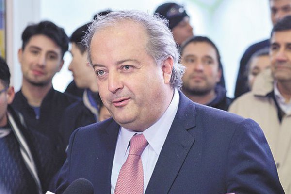 Monckeberg asegura que datos revelan aumento significativo de trabajos ad portas de cifras del INE