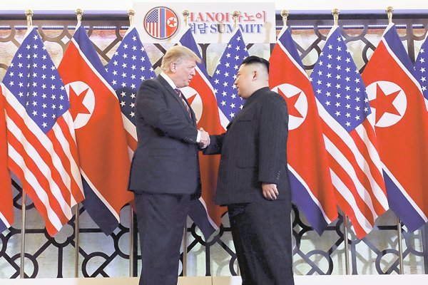 Trump apela al auge económico de Vietnam para persuadir a Kim a abandonar armas nucleares