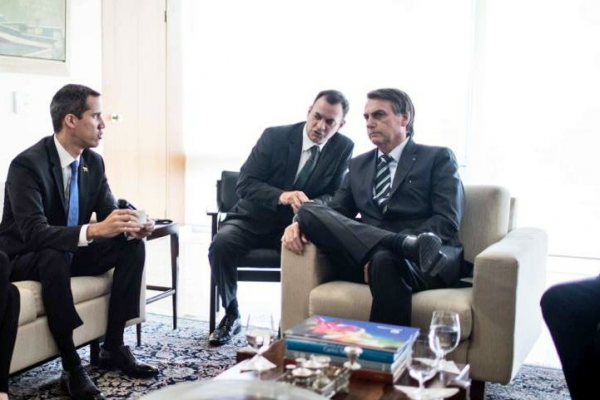 Guaidó junto a Bolsonaro: "Venezuela vive el dilema entre la dictadura y la democracia"
